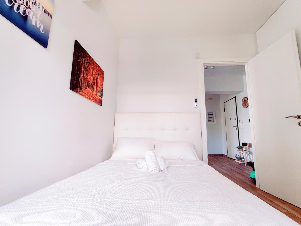 Wsd Luxury Bright 2Bd Apt With Sea View Balcony アテネ エクステリア 写真